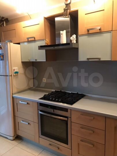 2-к. квартира, 95 м², 8/10 эт.