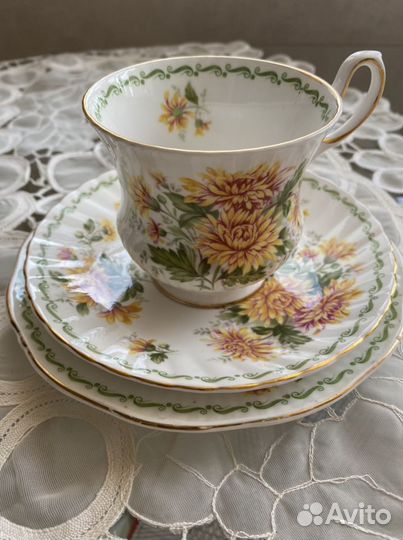 Тройка. Костяной фарфор. Англия