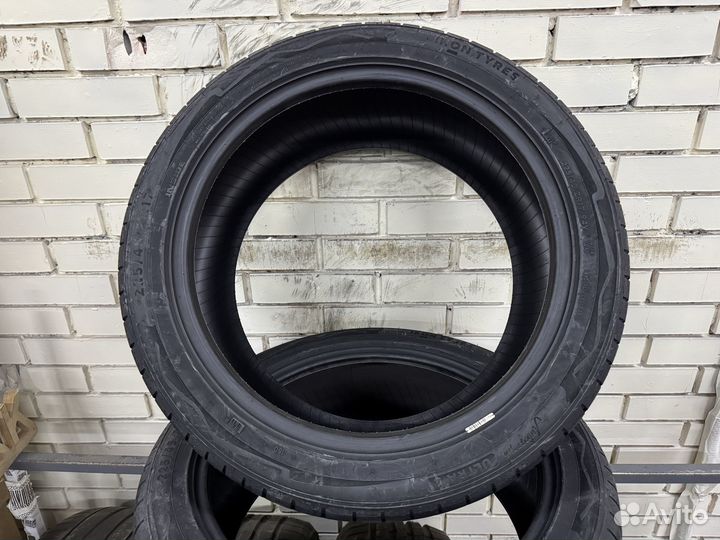 Ikon Tyres Autograph Ultra 2 225/45 R17 102H