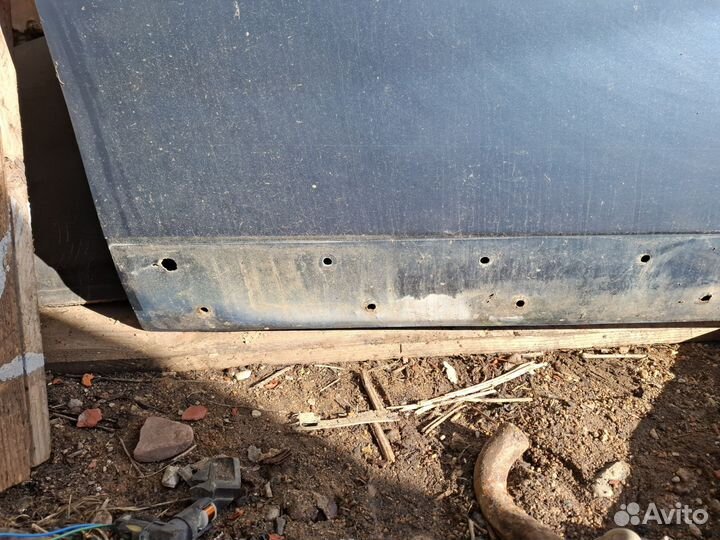 Renault sandero дверь передняя правая