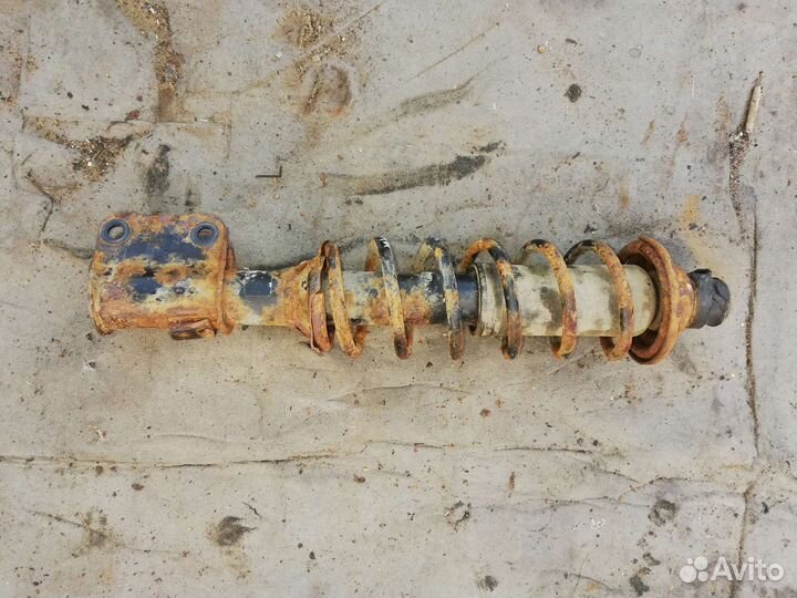 Амортизатор передний Митсубиси Паджеро Мини 2