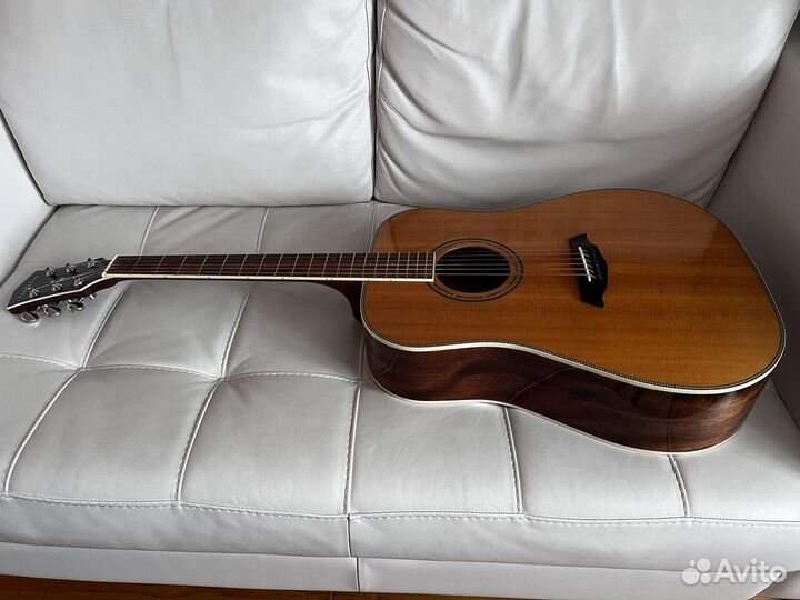 Акустическая гитара Parkwood P610