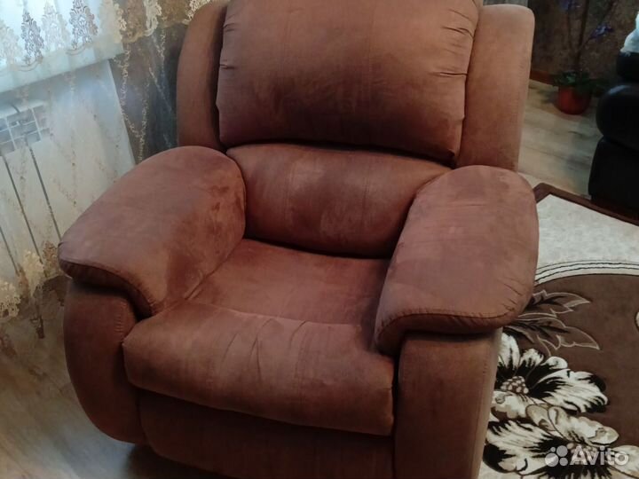 Кресло реклайнер бу