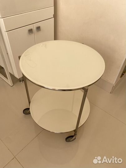 Журнальный столик