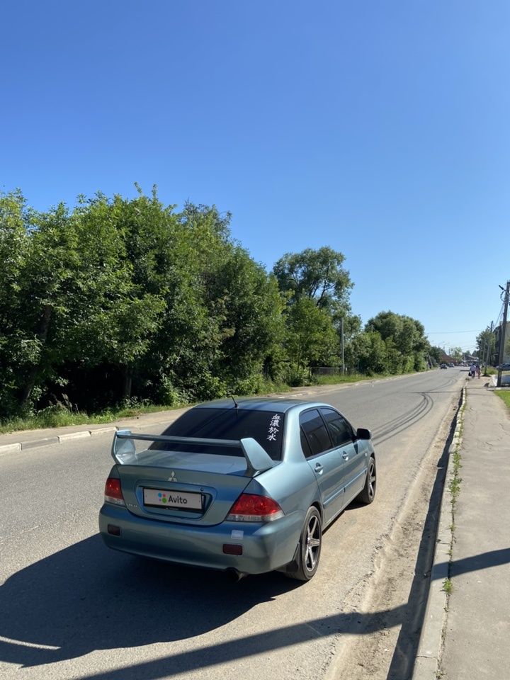 Mitsubishi Lancer: фото владельца