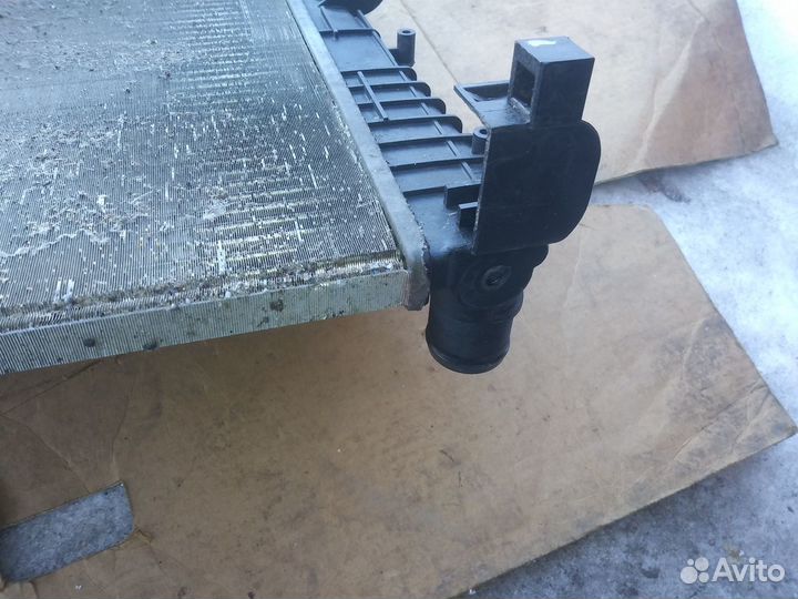 Радиатор LADA Vesta Renault Logan 2