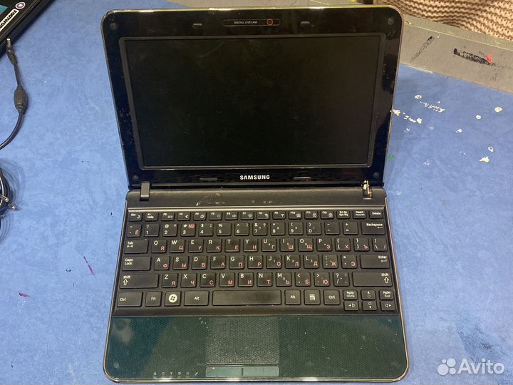 Ноутбук samsung на запчасти