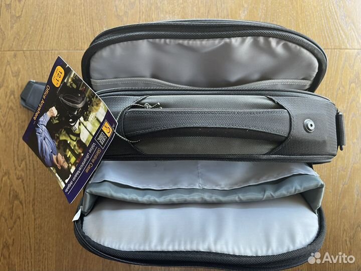 Сумка доя ноутбука Case Logic из США