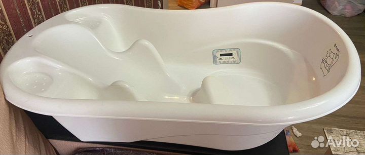 Ванночка для купания с горкой детская
