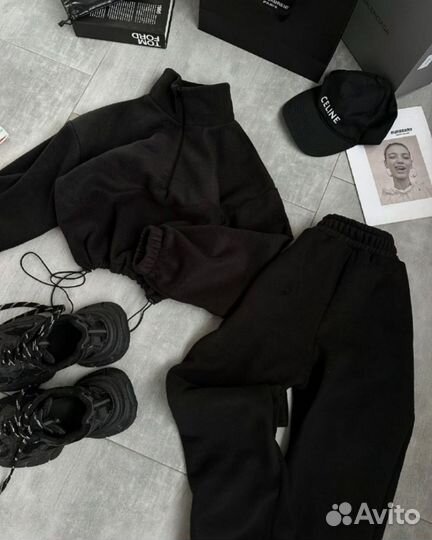 Костюм женский теплый