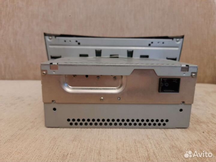 Магнитола штатная на Mercedes