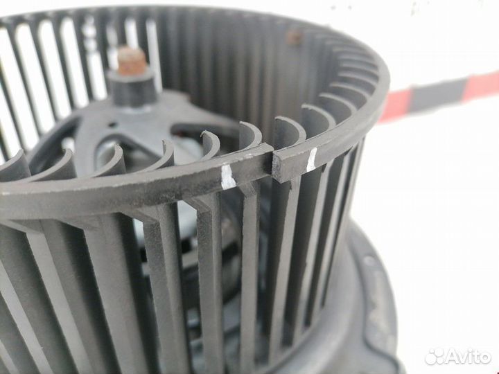 Моторчик печки Volkswagen Passat B5 рест. 2002