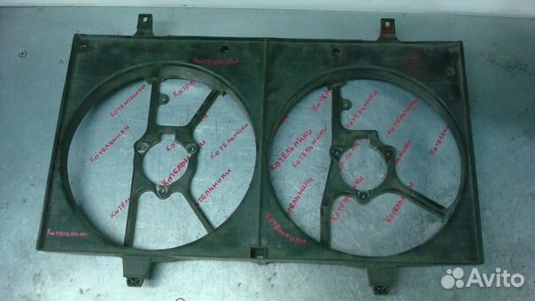 Nissan V10 21481-BU110 Диффузор вентиляторов