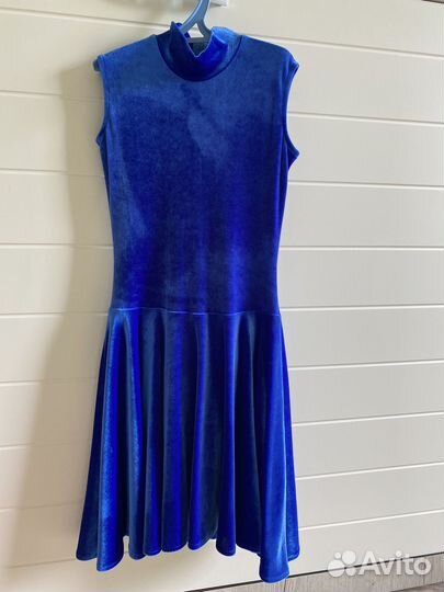 Платье для бальных танцев