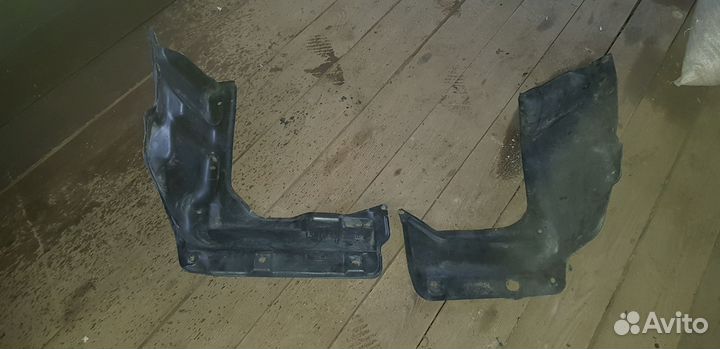 Пыльник двигателяТойота Королла 120 кузов