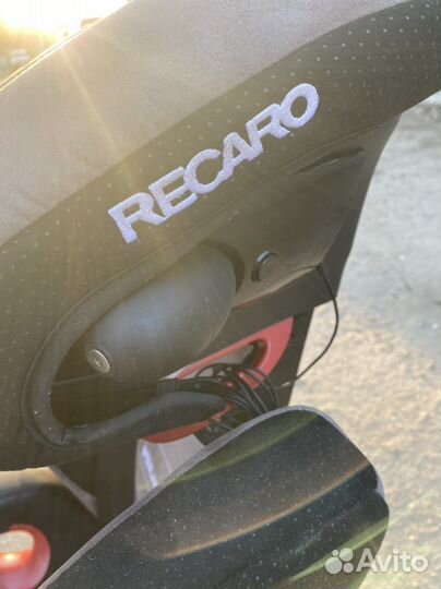 Автомобильное детское Кресло Recaro Monza Nova