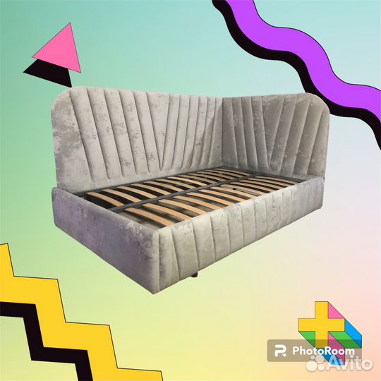 Угловая детская кровать