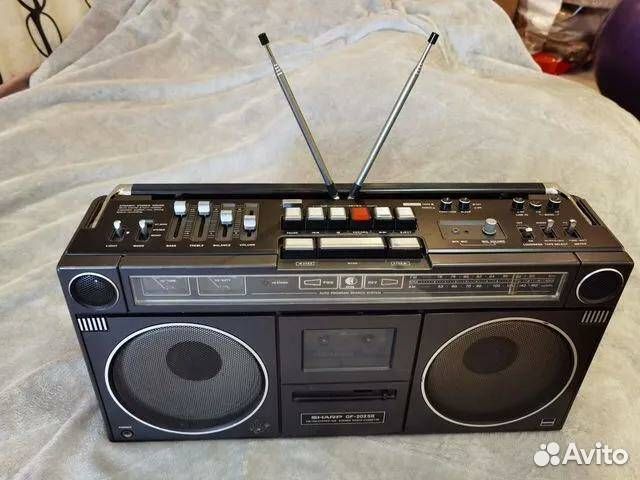 Магнитола '' Шарп - 202 SB '' - Япония