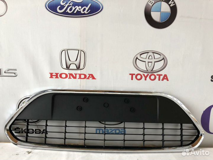 Решётка низ Форд Фокус 2 рестайлинга хром