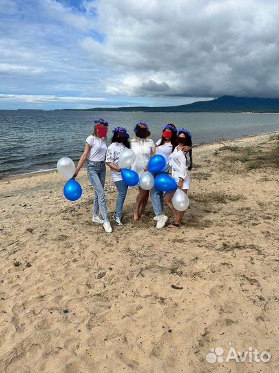 Венок из цветов на школьную ярморку