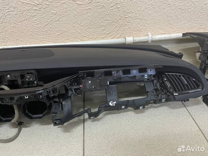 Kia stinger торпедо 2017-2023