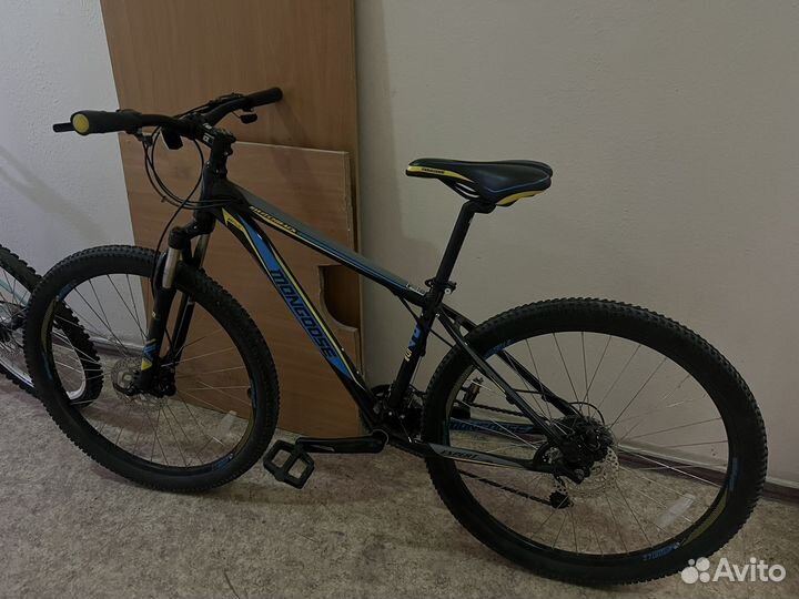 Горный велосипед mongoose 27.5