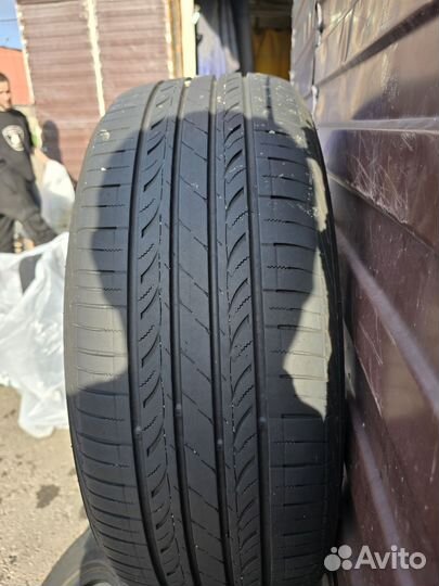 Nexen Roadian 581 235/55 R19