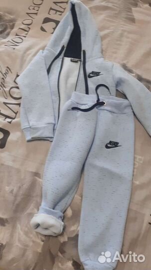 Утепленный спортивный костюм для девочки,104размер