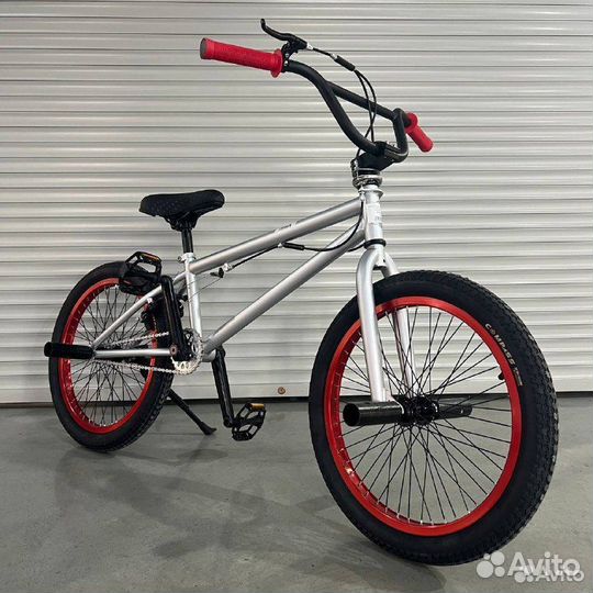 Велосипед BMX новый