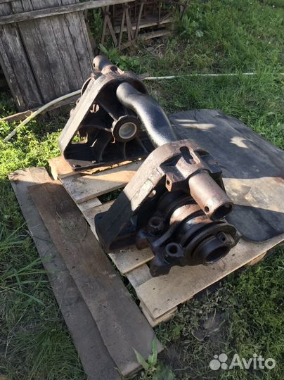 Ось балансира камаз 6520