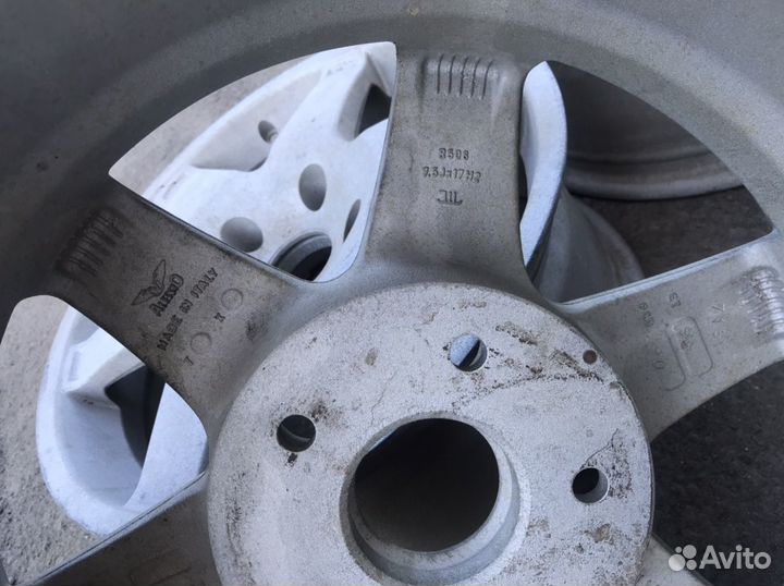 R17 Alessio Диски 5-130