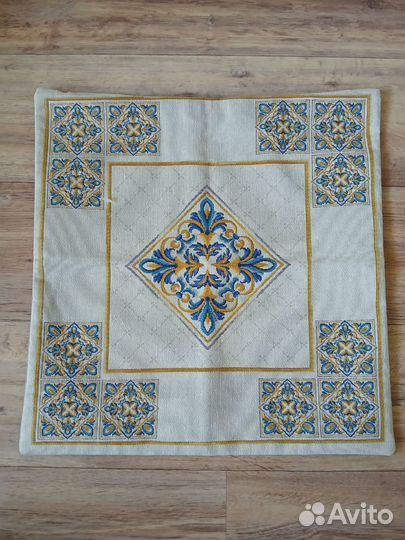 Наволочка гобелен новая