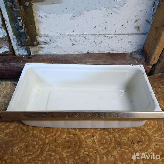 Эмалированный ящик для фруктов холодильник ЗИЛ