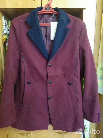 Пальто новое