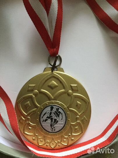 Медаль