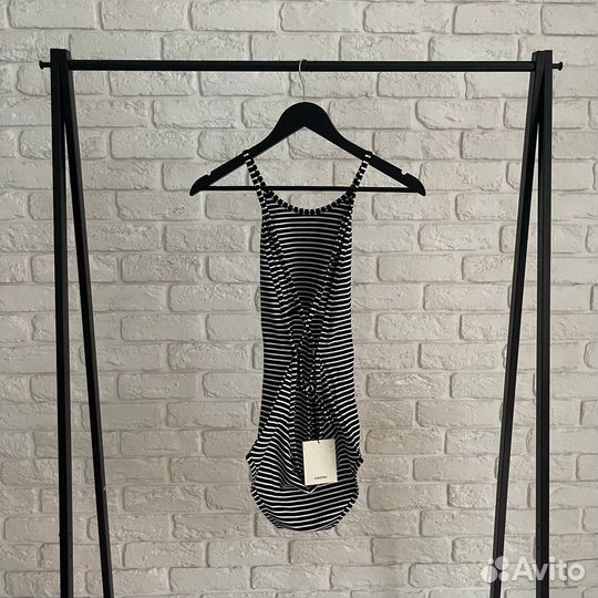 The row купальники 2