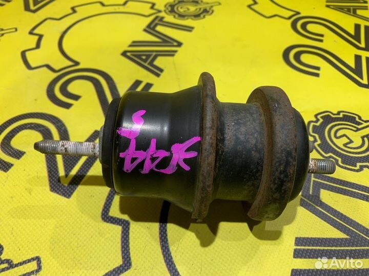 Подушка двигателя Subaru Legacy(Outback ) BR9