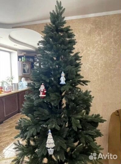 Искусственная елка новогодняя 210 см