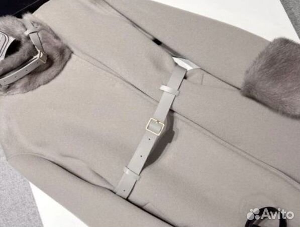 Тёплое кашемировое пальто с норкой FAL4634