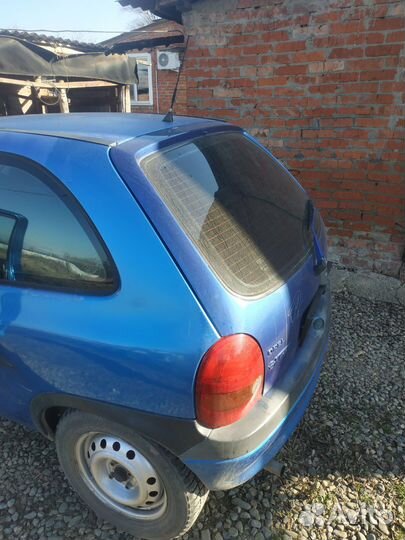 Opel Corsa 1.0 МТ, 1998, 270 000 км