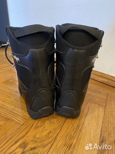 Сноубордические ботинки 36