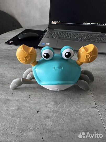 Игрушка бегающий краб