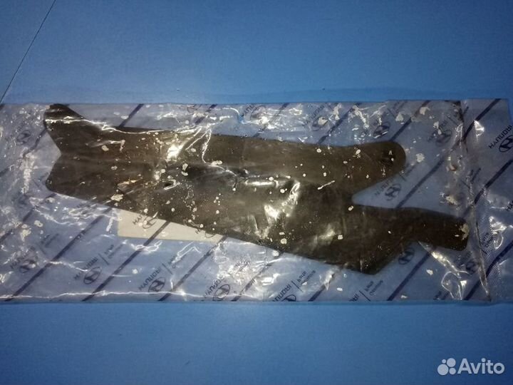 Накладка замка двери Hyundai Solaris