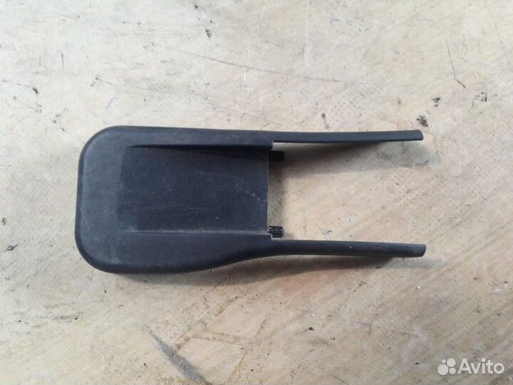 Заглушка задняя правая Infiniti Fx S51 5.0 2008