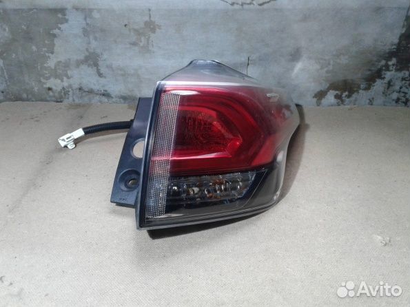 Фонарь задний правый Toyota Rav 4 - 40