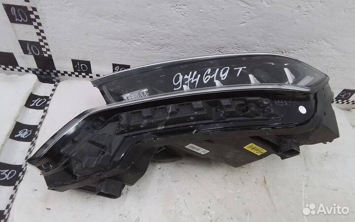 Фара левая Kia Sorento