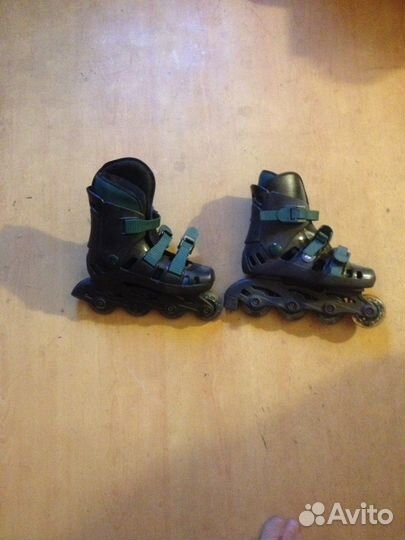 Роликовые коньки