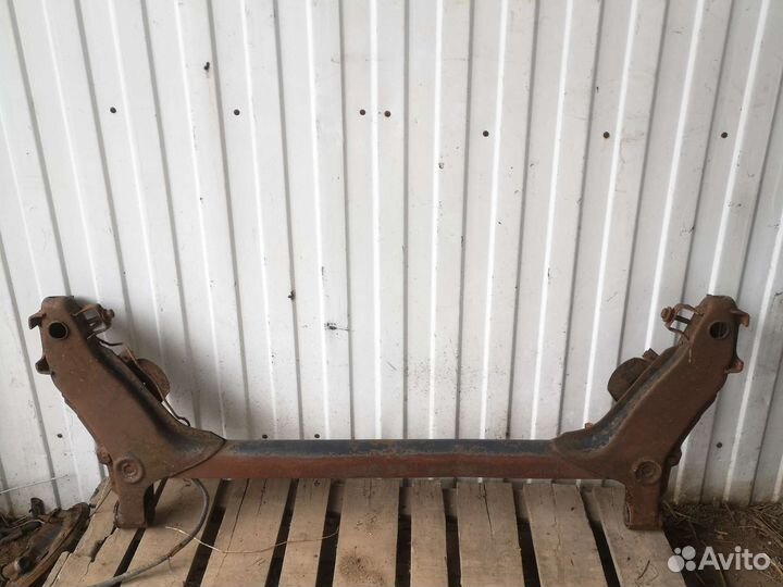 Задняя балка Nexia