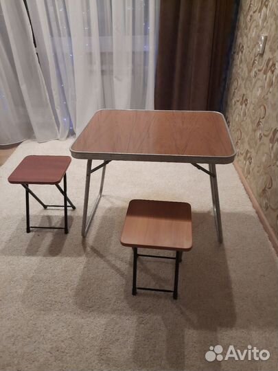 Продам комплект туристический стол и табурет 3 шт