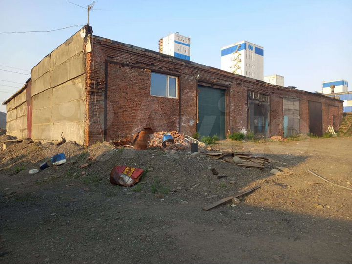 Склад гараж, 971 м²